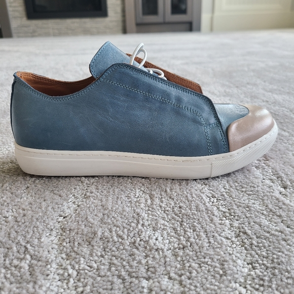 Safe Step size 37 blue shoes - Picture 7 of 8